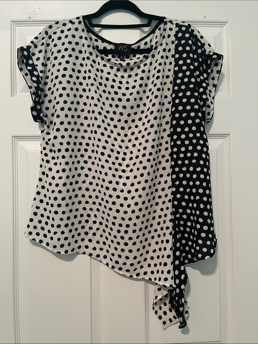 W5 Black and White Polka Dot Asymmetrical Short Sleeve Blouse